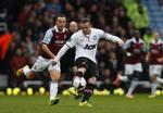 Hovedrolle. Manchester Uniteds Wayne Rooney (th.) spillede en afgørende rolle mod West Ham. Syv minutter inde i kampen scorede han et af sæsonens bedste mål. 