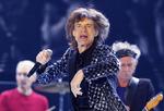 Yeah. Mick Jagger syger for til fællessang, når The Rolling Stones optræder på Roskilde Festival torsdag 3 juli. 