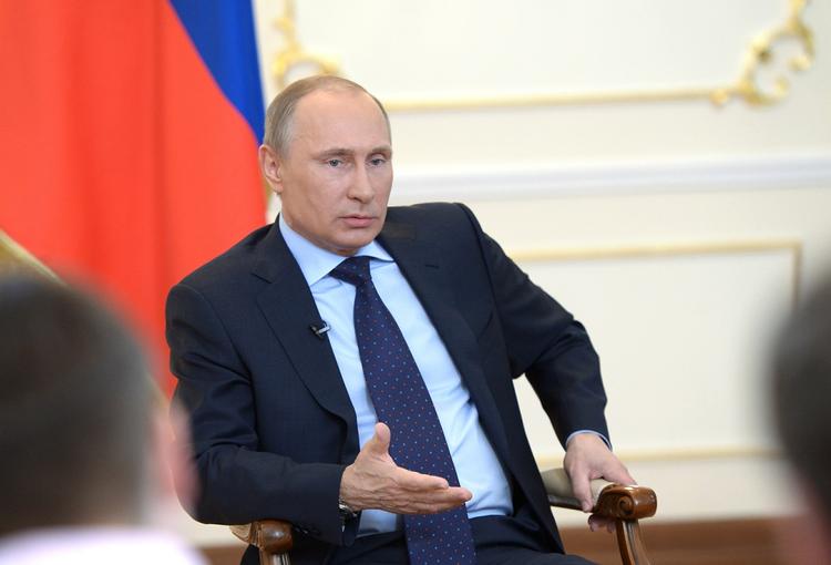 Udsklædt. Vladimir Putin er blevet en af de mest upopulære politikere i den vestlige verden. 