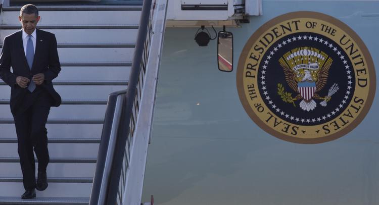 USA's præsident er landet i Holland her til formiddag og skal i løbet af den kommende uge også deltage i et internationalt topmøde om atomsikkerhed og et EU-USA-topmøde i Bruxelles. 