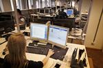 PRIVATLIV. Hos Jyske Bank hører Facebook som regel til i privatlivet. Derfor gælder samme retningslinjer som, hvis man skal bestille koncertbilletter eller skrive et læserbrev (modelfoto). 