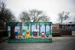 GHETTOSKOLE. Århus Kommune bør stærkt overveje at lukke Tovhøjskolen tæt på Gellerup Parken i Århus, der nu udelukkende består af elever af anden etnisk oprindelse end dansk, mener både Venstre og de Radikale. 
