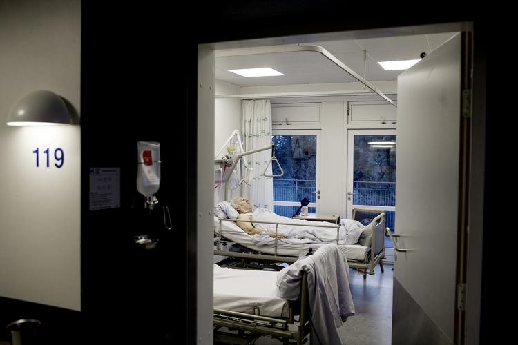 rengøring. Mange hospitalssenge myldrer med bakterier. (Arkivfoto) 