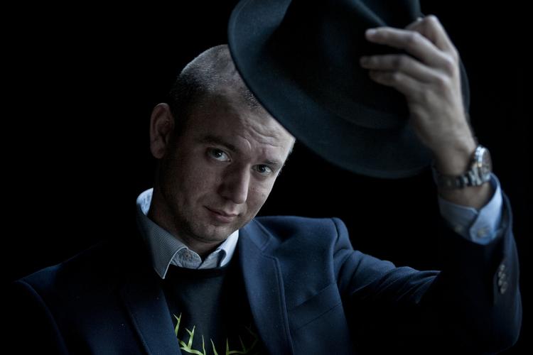 Facebook-teater. Teaterchef Per Smedegaard vil gerne aktivere folk. 