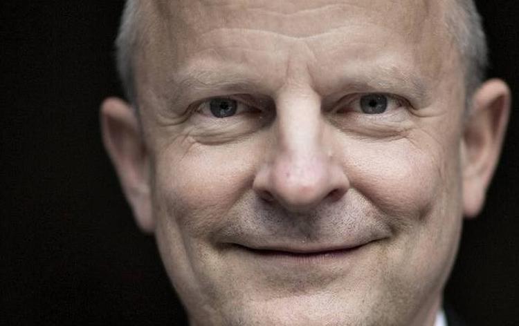 FULDTIDSSOCIALDEMOKAT. Lars Goldschmidt stopper i dag som direktør i Dansk Industri, så han fremover kan forfølge sin politiske karriere uden at sætte sin egen eller DI's troværdighed over styr, lyder forklaringen. (arkivfoto) 