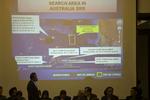 de malaysiske myndigheder fortsætter med at bringe daglige opdateringer fra eftersøgningen af det forsvundne fly MH370. Endnu er det ikke lykkedes at finde en eneste del fra passagerflyet, der havde 239 personer om bord. 