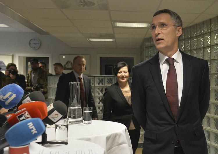 NATOCHEF. Den kommende generalsekretær for Nato, Jens Stoltenberg, lægger vægt på alliancens styrke som grundlag for dialog med udfordrere. 