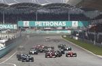 STARTEN. Mercedes-køreren Lewis Hamilton startede i front og vandt også Formel 1-grandprixet i Malaysia. 