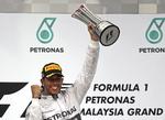 VINDEREN. I årets første løb udgik Lewis Hamilton, men i Malaysia var han suveræn. 