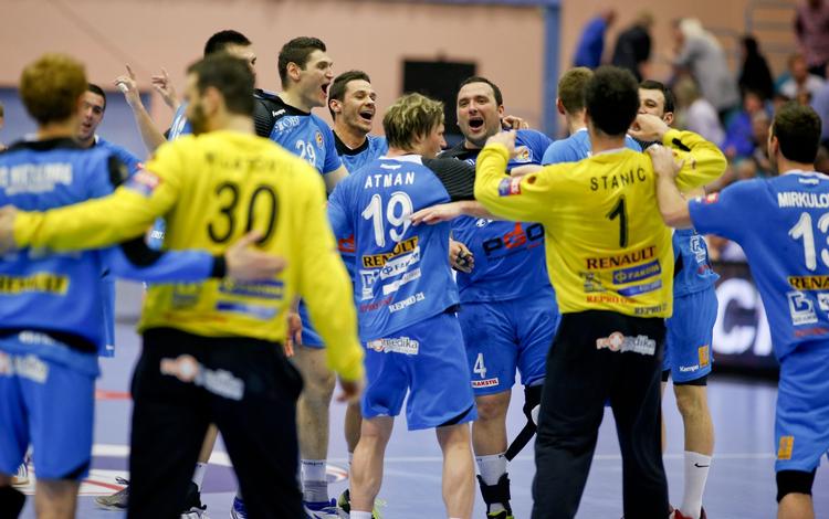 VIDERE. Med sejre på seks og fire mål spillede Metalurg sig videre til kvartfinalen. 