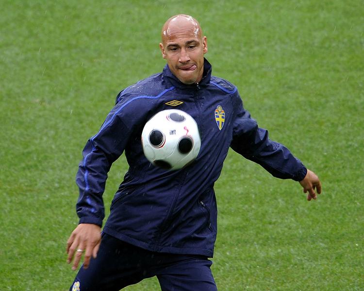 Målmaskine. 42-årige Larsson har været træner,  siden han i 2009 indstillede en af de flotteste karrierer i svensk fodbold. 