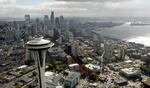 Wow. Seattles varetegn Space Needle i forgrunden. Hele metropolen har 3,5 mio. indbyggere. 