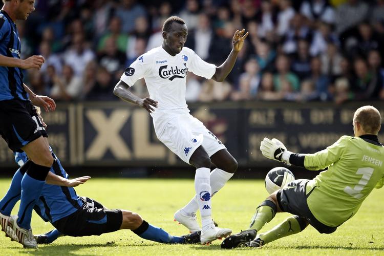 Flop. FCK købte Pape Pate Diouf fra norske Molde for et tocifret millionbeløb, men resultaterne var ikke derefter. 