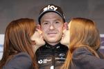 STYRTET. Efter sit styrt under Gent-Wevelgem må Ian Stannard vente længe på igen at stå i denne situation. 