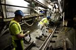 farligt. Metrobyggeriet har været kritisere for dårlig sikkerhed på byggepladserne, og forleden toppede milliardprojektet Arbejdstilsynets liste over farlige arbejdspladser i Danmark. 