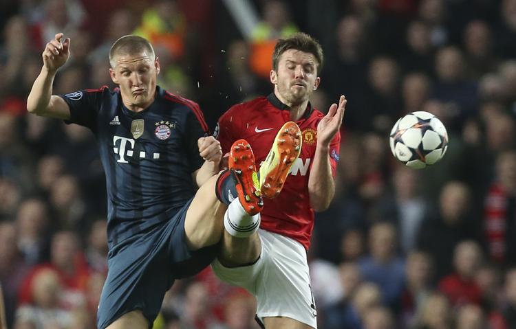 1-1. Manchester United var usædvanligt defensivt indstillet på hjemmebane mod Bayern München. Men det gav uafgjort før returkampen i Tyskland. 