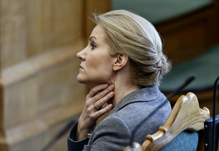 deroute. Det har været en stor nedtur de seneste par år for Helle Thorning og Socialdemokraterne. 