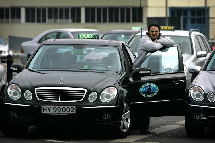 Racisme. En pensioneret universitetslærer sagde for nylig til mig, at vi i Norden muligvis har de mest veluddannede taxachauffører. Gæt hvorfor? 