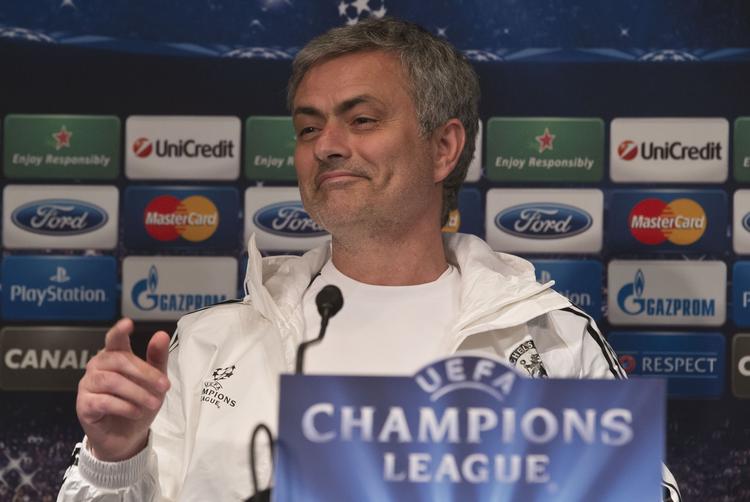 ORDGEJL. Pressemødet før kampen brugte Jose Mourinho til at lægge pres på modstanderen. 