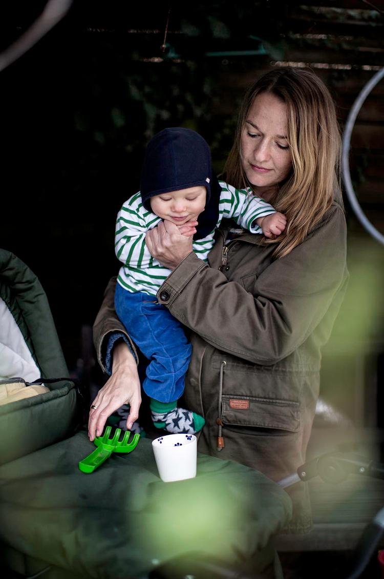 Mangler. Da Anna Thorsted i 2009 blev kandidat i psykologi og antropologi, mærkede hun, at hendes uddannelse havde en række mangler. »Jeg var rustet på en masse punkter, men på et mere abstrakt plan, end det man skal bruge, når man kommer ud på arbejdsmarkedet«, fortæller Anna Thorsted, der er udviklingskonsulent i Gentofte Kommune. 