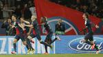 3-1. Efter at have snøret tre modstandere sparkede Javier Pistore (tv.) bolden fladt ind i dety korte hjørne bag Petr Cech til kampens anden argentinske scoring. 