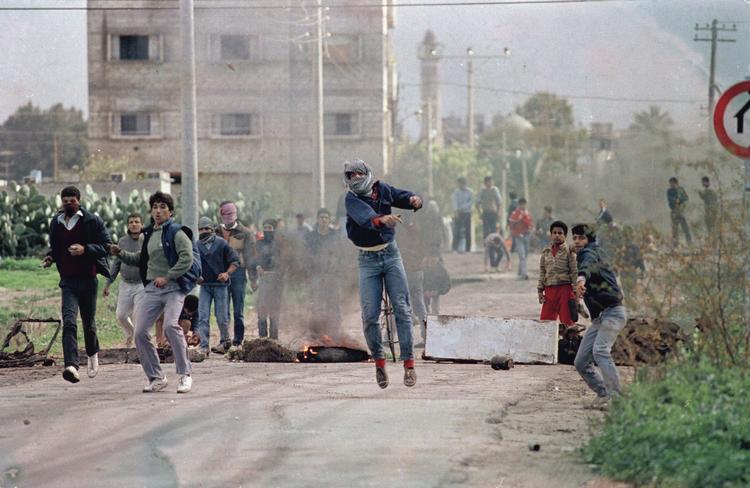 Palæstinensere. Israelere og jøder beskrives generelt i modbydelige termer af palæstinenserne, som vækker grimme minder om nazitiden, skriver Peter Skaarup. 