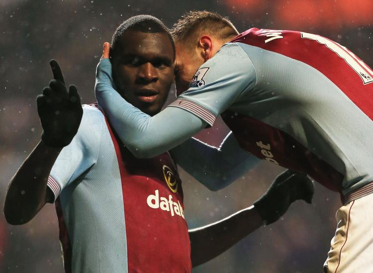 målfarlig. Christian Benteke har scoret 10 mål for Aston Villa, og dermed er belgieren Premier League-klubbens topscorer. 