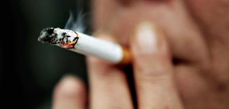 rygerbehandling. Rygerlunger eller kol rammer typisk rygere i 50-60-årsalderen. Nye ilt-robotter skal hjælpe med behandlingen. 