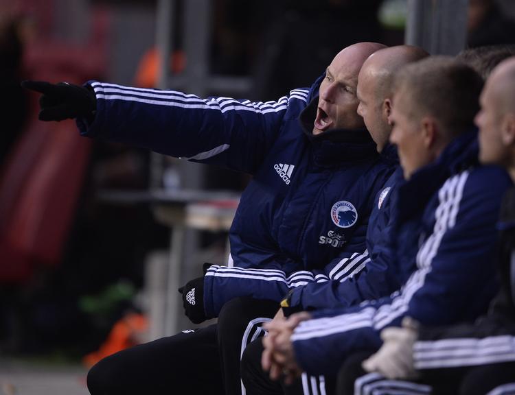sejr. FCK's træner Ståle Solbakken måtte også skælde ud under kampen mod Sønderjyske. 