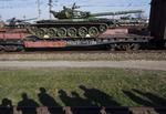 Sanktioner. dDen svenske virksomhed Volvo har afbrudt samarbejdet med Rusland om udviklingen af en ny kampvogn på grund af situationen i Ukraine. Her er det  russiske T-72B kampvogne, der ankommet til tidligere ukrainske baser på Krim for en uge siden. 