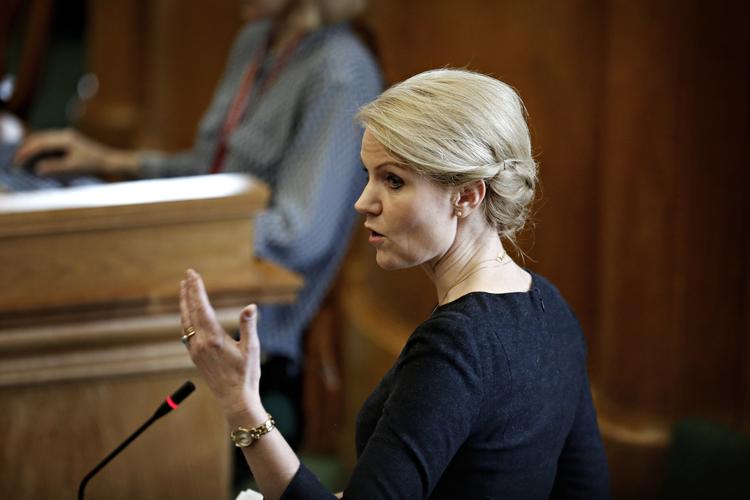 Udspil.»Green card-ordningen må aldrig blive brugt som social dumping. Og det vil regeringens udspil modvirke«, siger statsministeren. 