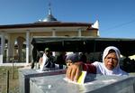 Valg. Hvis man vil opleve et muslimsk samfund i fremgang, skal man tage til Indonesien, skriver Flemming Ytzen. 