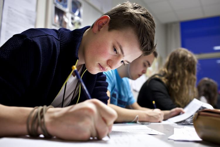 Reform. Der kan findes grunde til både håb og bekymring i den nye skolereform, skriver Jacob Fuglsang. 