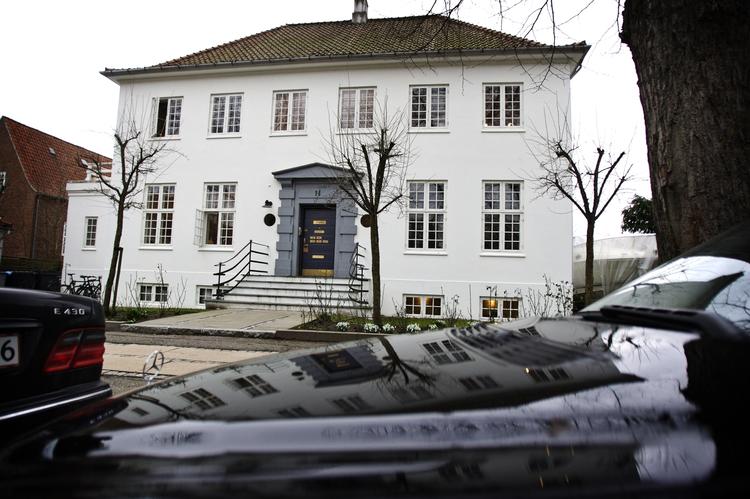 Spin. Direktør for kommunikationsvirksomheden Waterfront er tiltalt for at videregive personlige oplysninger om journalist til DSB. Her virksomhedens lokaler i Hellerrup. 