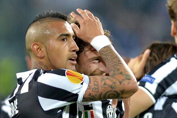 semifinaler. Hvis Juventus når finalen i Europa League, bliver italienerne udebaneholdet på Juventus' eget stadion. 