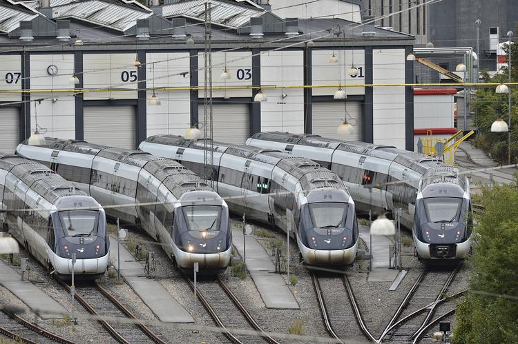HEMMELIGHEDSKRÆMMERI. I fire år holdt DSB revner i IC4-tog hemmelige. 