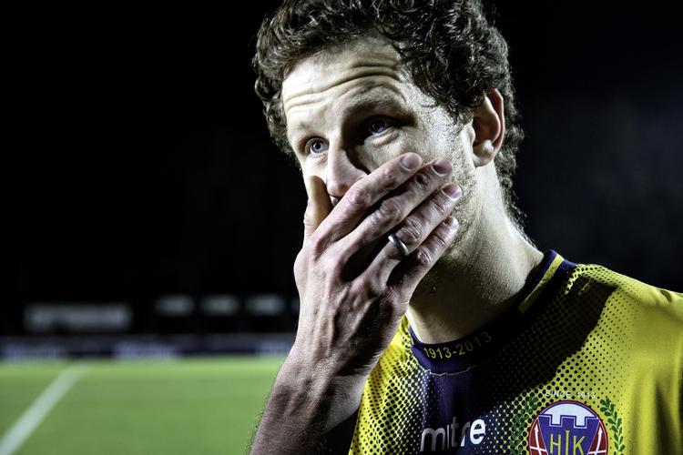 Superligaklasse? Mads Justesen og co. kan notere fremgang efter kampen mod AB: De fik trods alt bolden i nettet denne gang. 