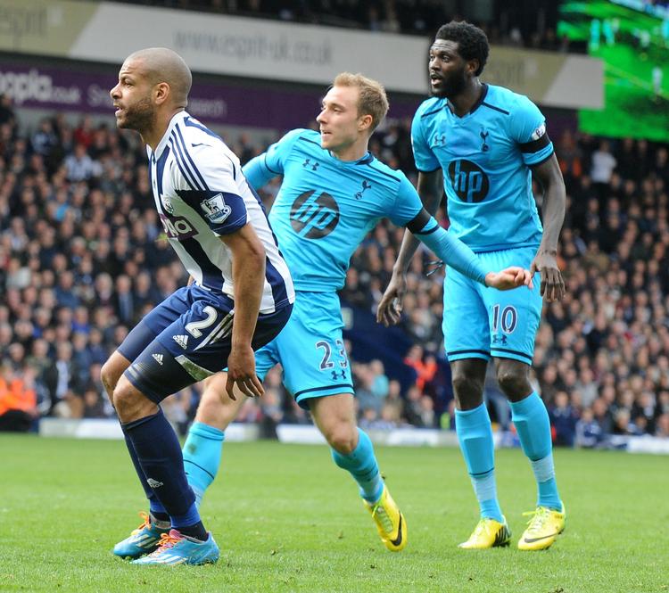 Afgørelse. Christian Eriksen følger sin afslutning, mens den går i mål til udligning 3-3. 