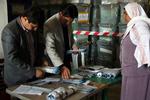 Demokrati. Afghanistan skal have ny præsident efter Hamid Karzai. Stemmerne er endnu ikke talt færdigt, men det tyder på en ny valgrunde mellem to af de moderate kandidater. 