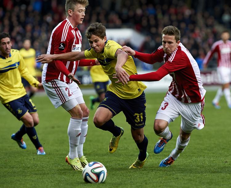 OPTUR. Aab slog Brøndby på banen søndag, og har mandag slået alle andre aktier på fondsbørsen med en stigning på i øjeblikket 57 procent. 