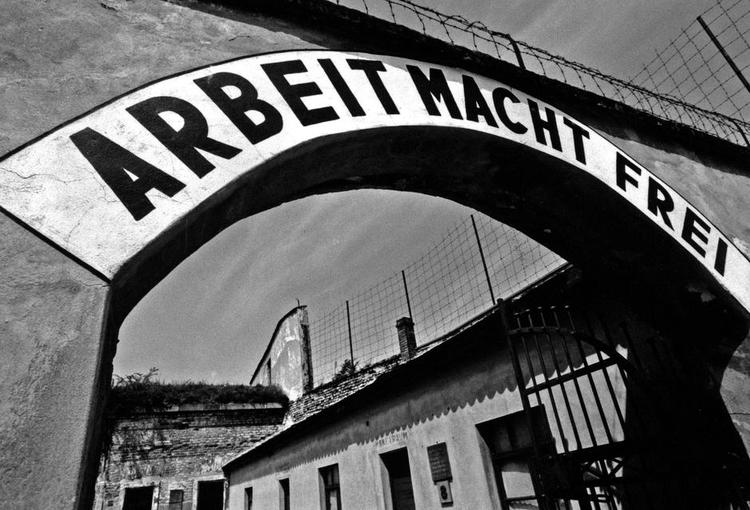 ENDESTATION. Freuds søster Adolfine døde i kz-lejren Theresienstadt. Hendes liv er udgangspunktet for Goce Smilevskis roman. 