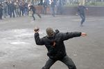 Internationalt. Det kom i dag til voldsomme kampe foran en politistation i byen Gorlivka i det østlige Ukraine. 