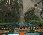 USA. I 'Zumanjaro' bliver man kørt 126 meter op i luften i en gondol, hvorefter man med godt 140 kilometer i timen styrter mod jorden.  Det tager 10 sekunder i alt. Screendump fra Six Flags hjemmeside. 
