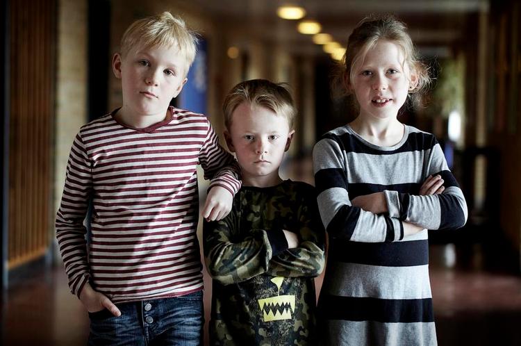 Børnepower. Voksne må gerne bestemme det meste af tiden, men somme tider kan det være godt at sige nej, også til kammeraterne, mener William bundgaard Lambek (8), Valdemar Blegam (6) og Selma Fjord Christensen (8), alle fra Parkvejens Skole i østjyske Odder. 