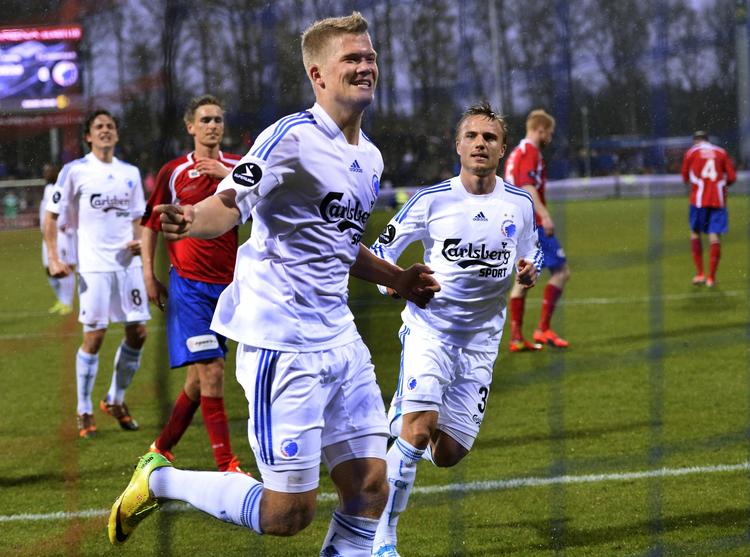 Jubel. Andreas Cornelius har scoret til 1-0 for FCK på straffespark. 