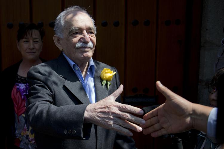 Mindet. Den netop afdøde forfatter Gabriel Garcia Marquez bliver hyldet for sit forfatterskab over hele verden af både venner, kolleger og fans. 