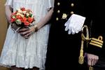Bryllup. På bare et år har cirka 300 par benyttet sig af, at folkekirkens præster i en prøveordning har lov til at vie i det fri, viser en opgørelse fra landets ti stifter. - Foto: 