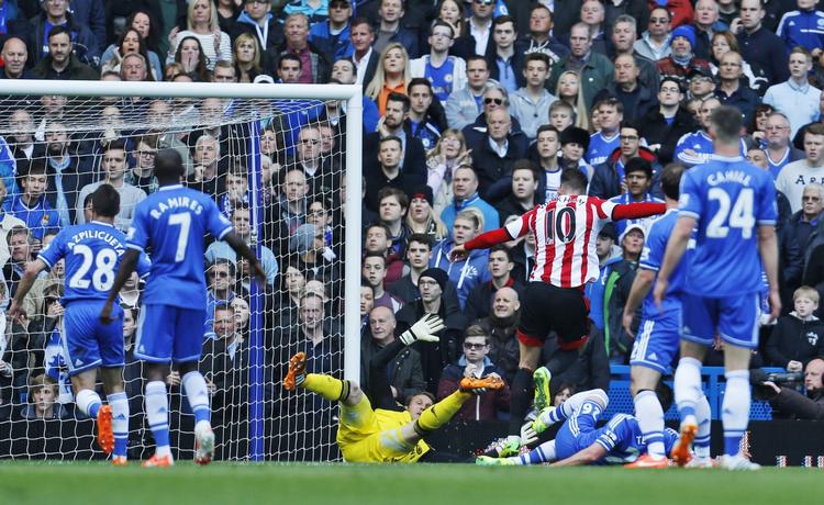 Jubel. Sunderland's Connor Wickham, nr. 10, jubler over scoring mod Chelsea. 