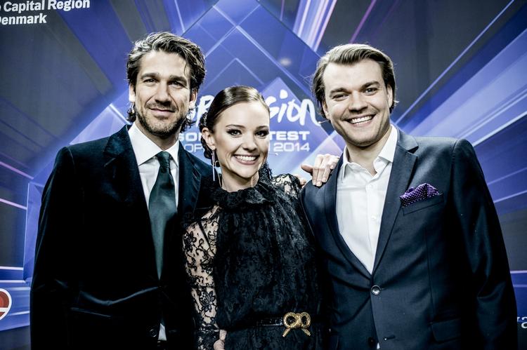 iscenesat. Det er ikke værternes løn- og arbejdsforhold, der er problemet op til Eurovision men den manglende overenskomst for dem, som slæber udstyr og knokler med at sætte scenen op. 