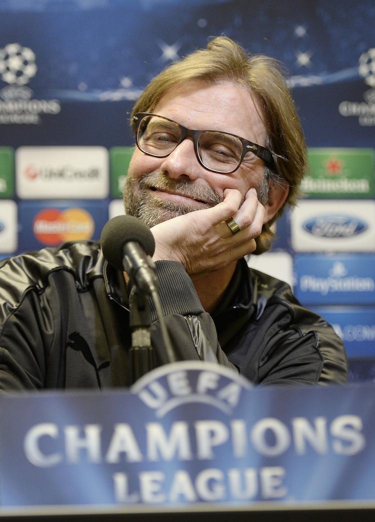 finurlig. Dortmund-træner Jürgen Klopp er spillernes mand og en både temperamentsfuld og munter herre. 